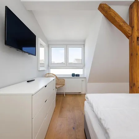 Apartment Strom Ahoi - Premium - Modern - Inkl Stellplatz - 200m Zum Alten Strom - Wasserblick Rostock