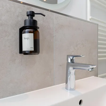 Strom Ahoi - Premium - Modern - Inkl Stellplatz - 200m Zum Alten Strom - Wasserblick *