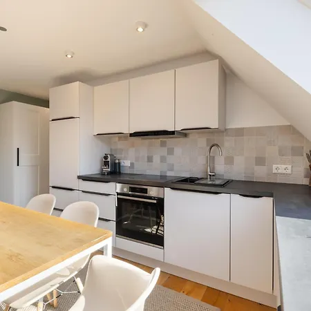 Daire Strom Ahoi - Premium - Modern - Inkl Stellplatz - 200m Zum Alten Strom - Wasserblick Rostock